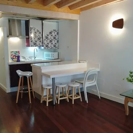 Appartamento Tu Hogar En El Camino. Burgos Centro. Vut. Wifi Esterno foto