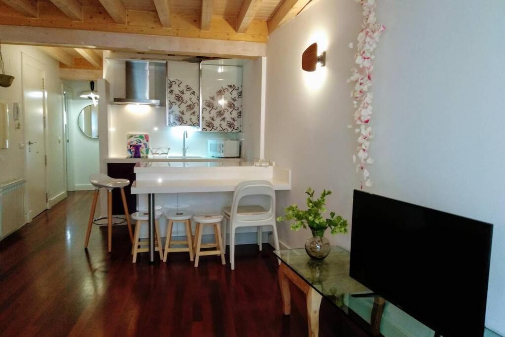 Apartment Tu Hogar En El Camino. Centro. Vut. Wifi Burgos