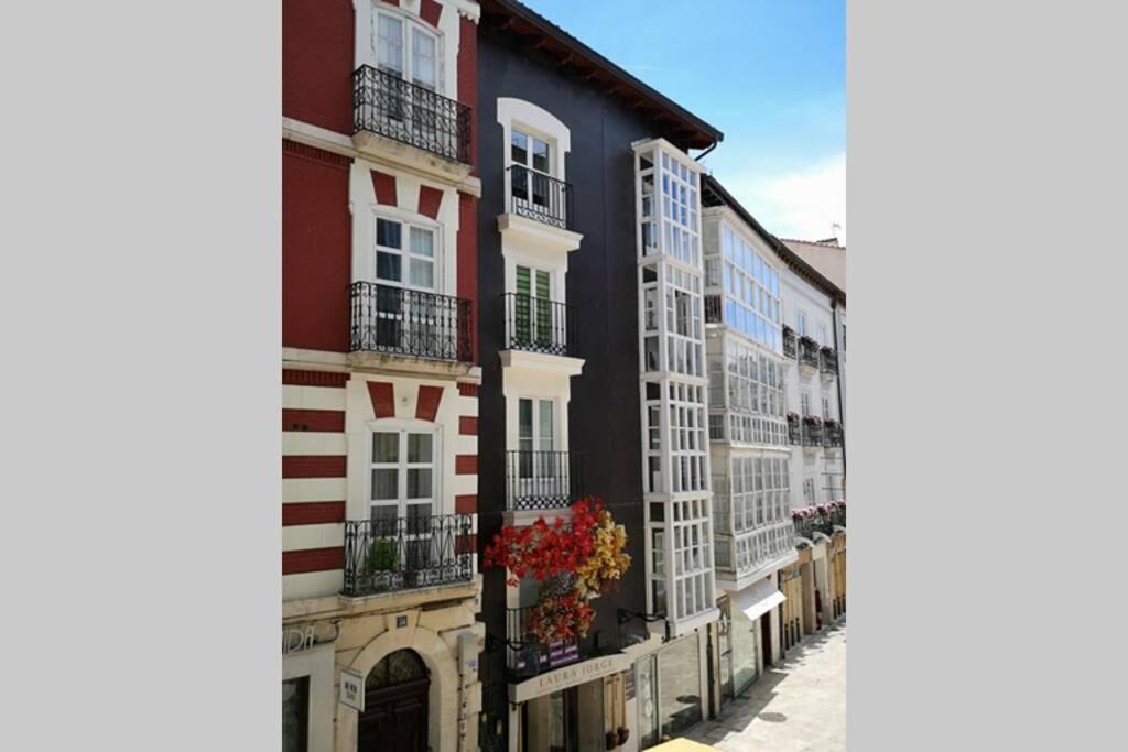 Tu Hogar En El Camino. Centro. Vut. Wifi * Burgos